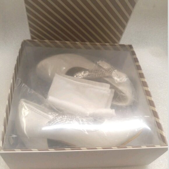 Aisle & Style Girls Bow Wedding Party Dress Princess Shoes Mid Heel Pumps Sz 28 - Picture 3 of 14